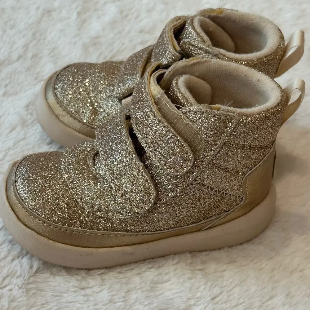 UGG Baby Girl's Pritchard Sparkles Sneaker sz 2/3 Gold Metallic Sneakers